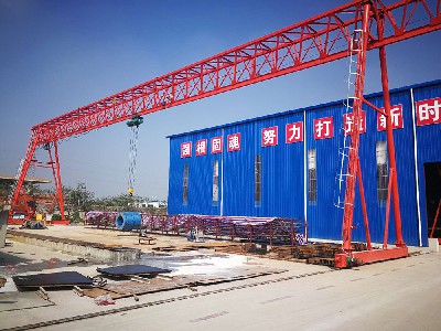 MH型電動(dòng)葫蘆門式起重機(jī)